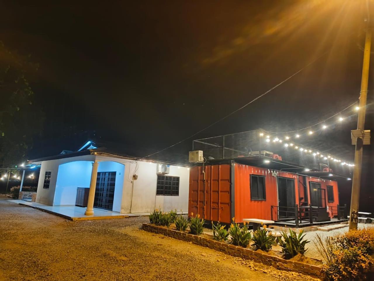 Casa Villa Homestay セキンチャン エクステリア 写真